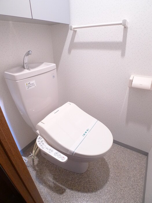 物件内観写真14　(トイレ)