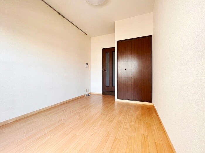 物件内観写真22　(居室)