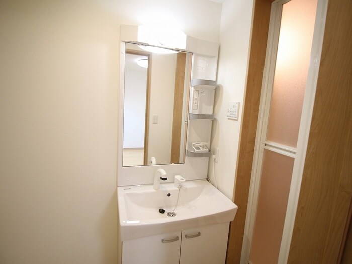 物件内観写真13　(洗面)