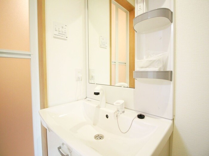 物件内観写真14　(洗面)