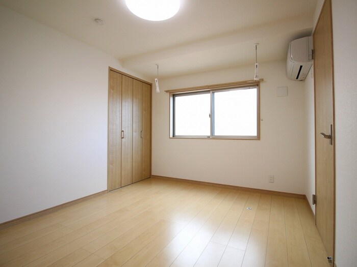 物件内観写真17　(居室)