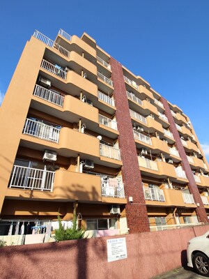 成昇マンション外観写真