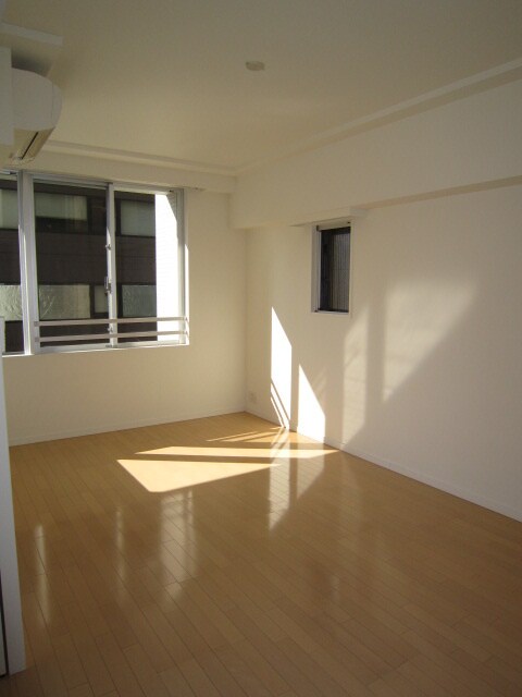 物件内観写真11　(居室)