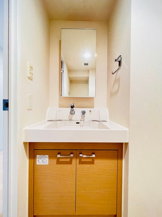 物件内観写真12　(洗面)