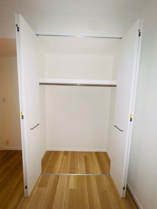 物件内観写真12　(収納)