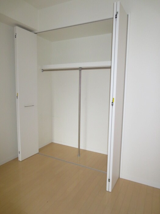 物件内観写真13　(収納)