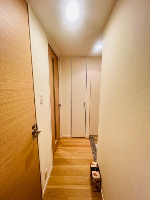 物件内観写真15　(廊下)