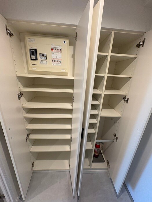 物件内観写真19　(靴箱)