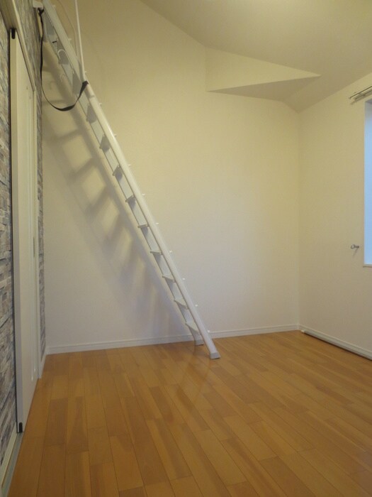 物件内観写真10　(居室)