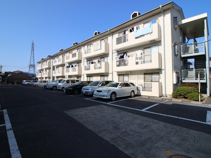 物件外観写真3　(周辺環境)