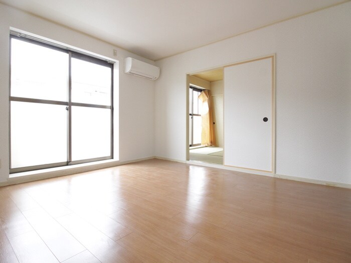 物件内観写真17　(居室)