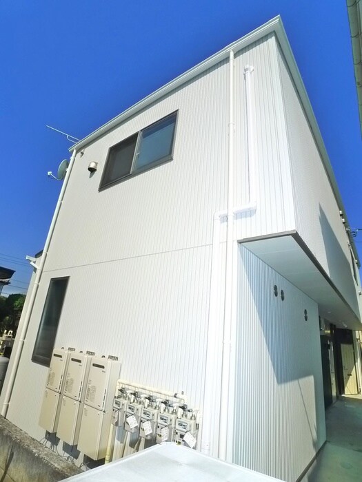 物件外観写真2　(外観写真)