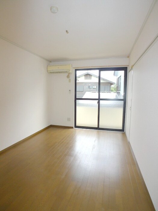 物件内観写真12　(廊下)