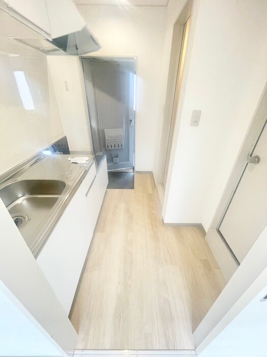 物件内観写真19　(廊下)