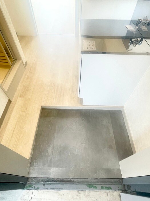 物件内観写真20　(玄関)