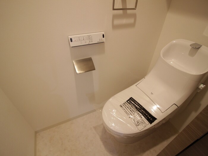 物件内観写真11　(トイレ)