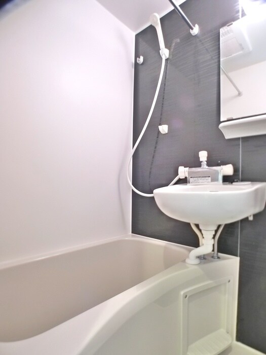 物件内観写真11　(バス／シャワールーム等)