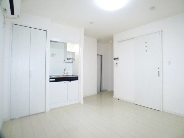 物件内観写真21　(居室)