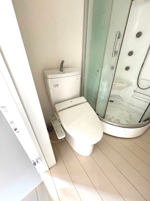 物件内観写真14　(トイレ)