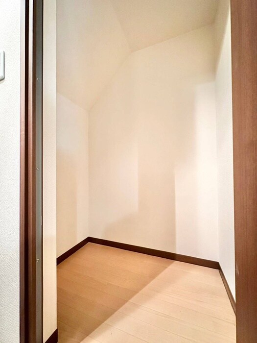 物件内観写真9　(収納)