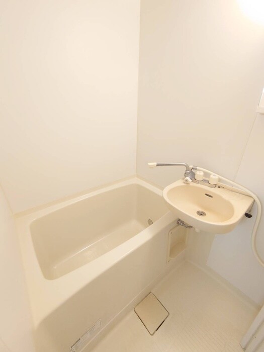 物件内観写真13　(バス／シャワールーム等)