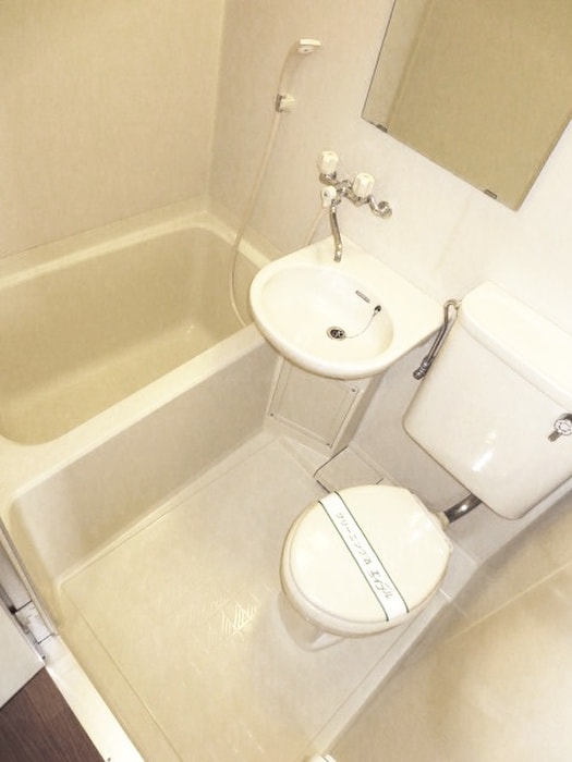 物件内観写真13　(バス／シャワールーム等)