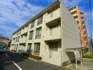 リバーハイツ外観写真