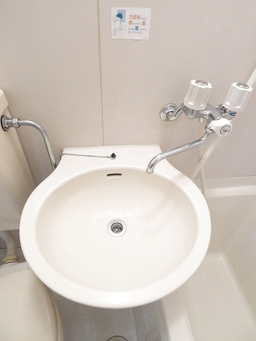 物件内観写真11　(洗面)