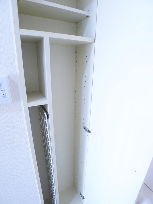 物件内観写真12　(靴箱)