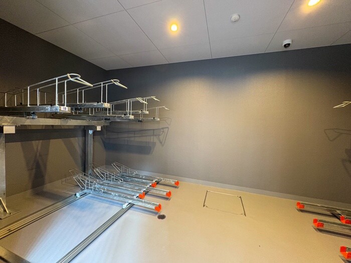 物件外観写真6　(駐輪場)