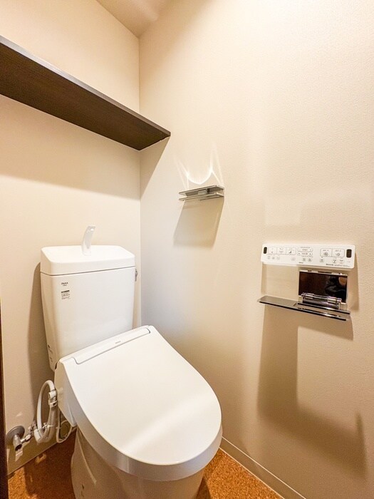 物件内観写真17　(トイレ)