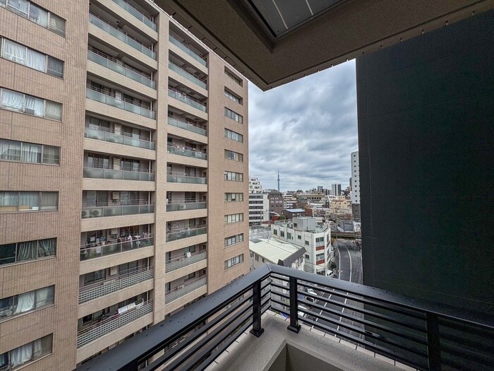 物件内観写真22　(室内からの展望)