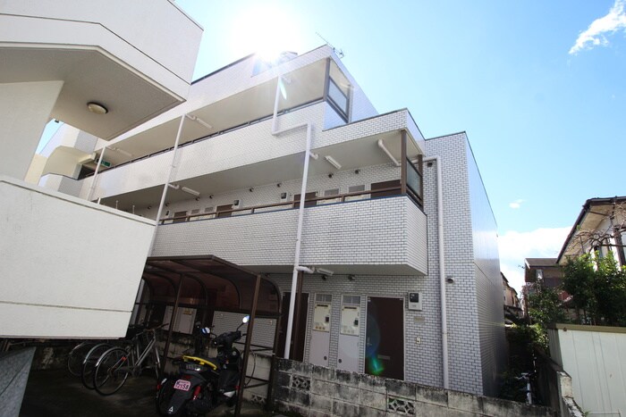 物件外観写真2　(外観写真)