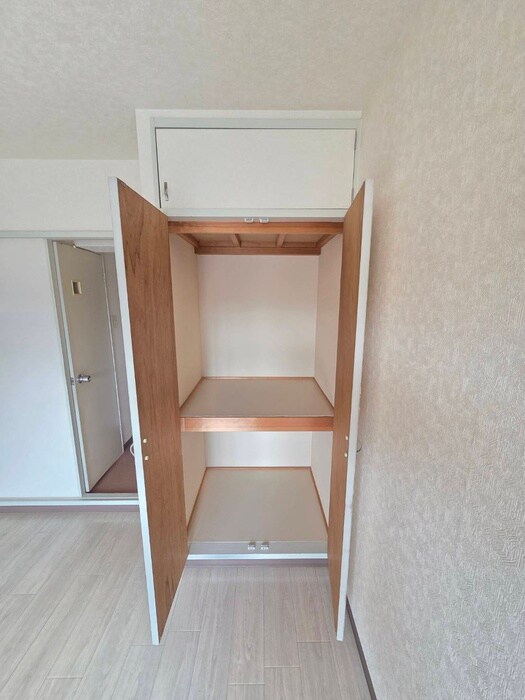 物件内観写真14　(収納)