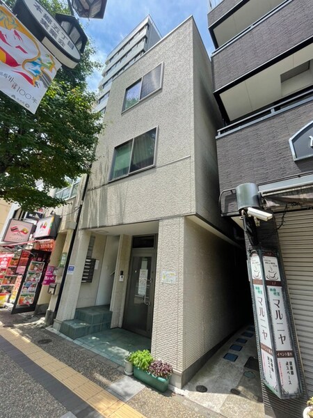 本郷BAMBIビル外観写真