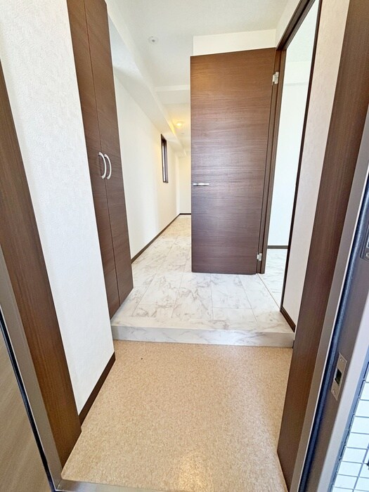 物件内観写真8　(廊下)