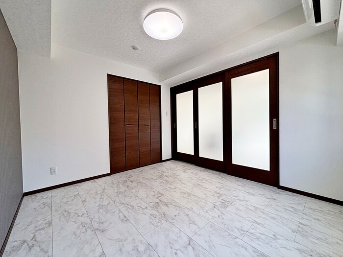 物件内観写真21　(居室)