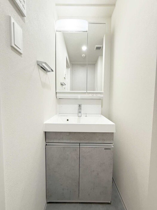 物件内観写真11　(洗面)