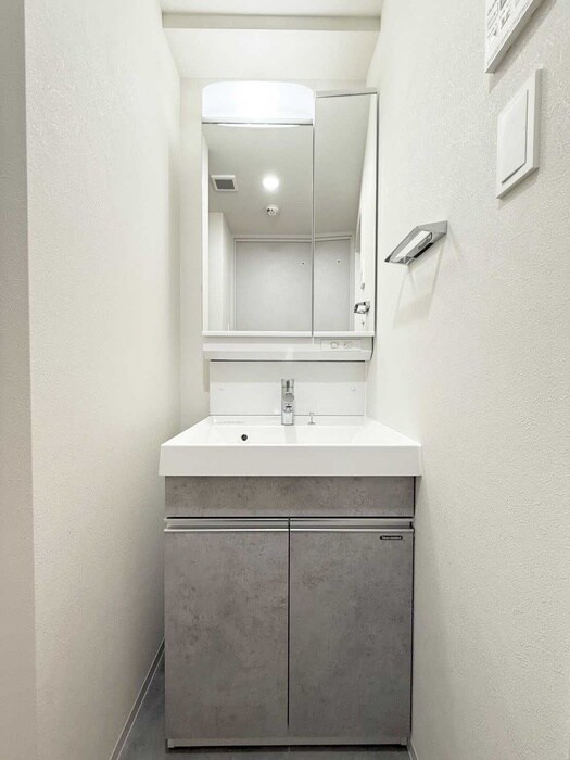 物件内観写真11　(洗面)