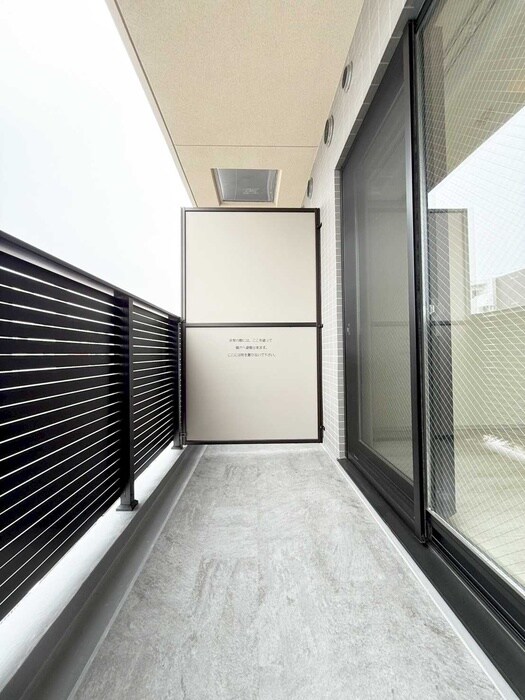 物件内観写真16　(ベランダ・バルコニー)