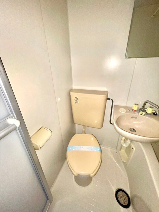 物件内観写真12　(トイレ)