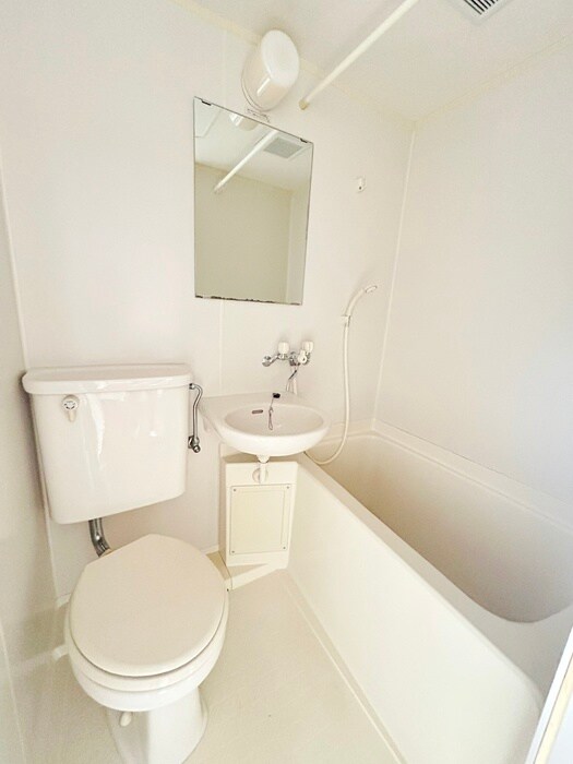 物件内観写真13　(バス／シャワールーム等)