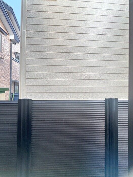 物件内観写真17　(室内からの展望)