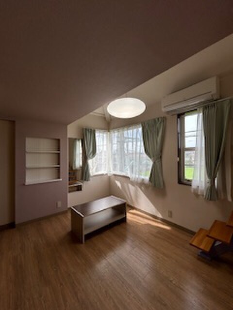 物件内観写真7　(居室)