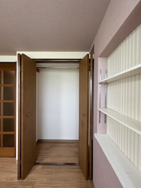 物件内観写真11　(収納)