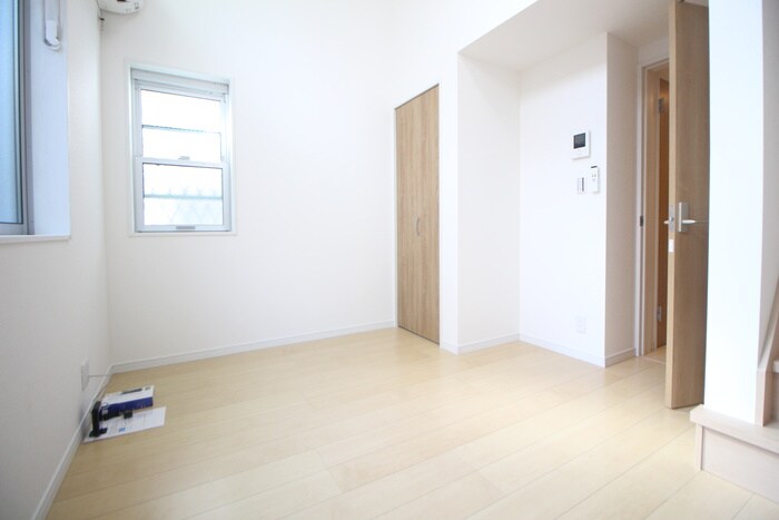 物件内観写真12　(居室)