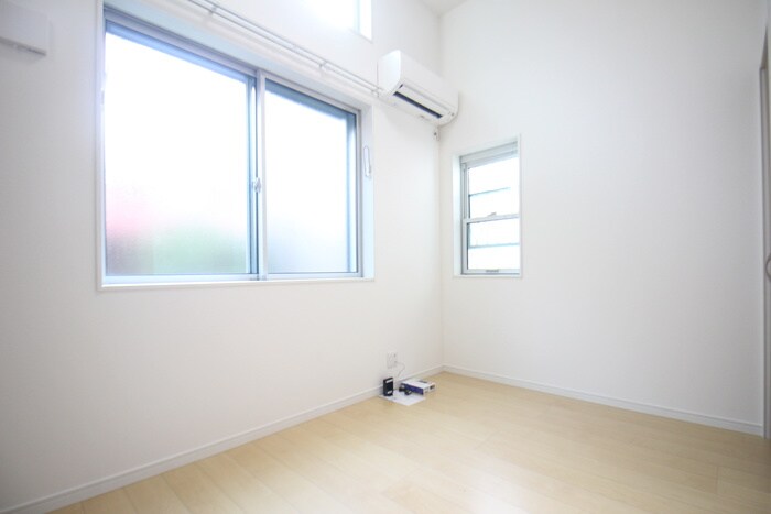 物件内観写真18　(居室)