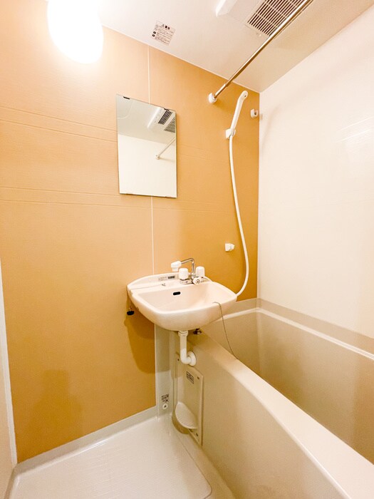 物件内観写真12　(バス／シャワールーム等)