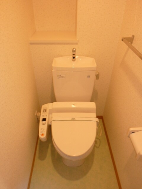 物件内観写真11　(トイレ)