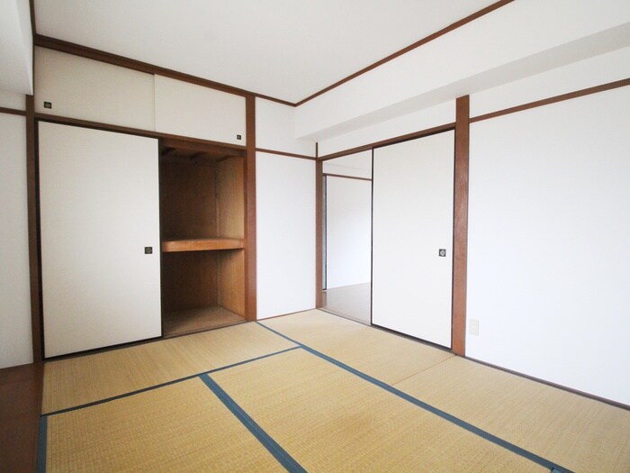 物件内観写真9　(居室)